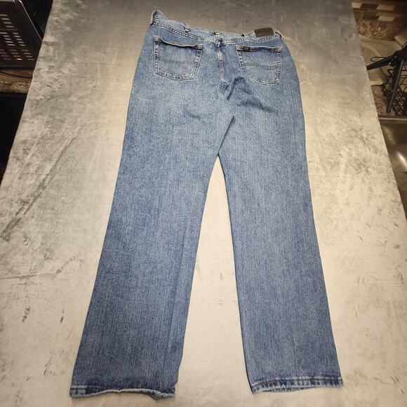 Lee Jeans Mens 39x34 Blue Relaxed Fit Denim Straight Leg Classic Casual Pants - Picture 8 of 9